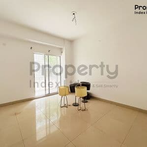 1825 Sqft West-Facing Apartment for Sale
